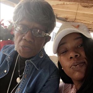 Meet your Posher, Miranda